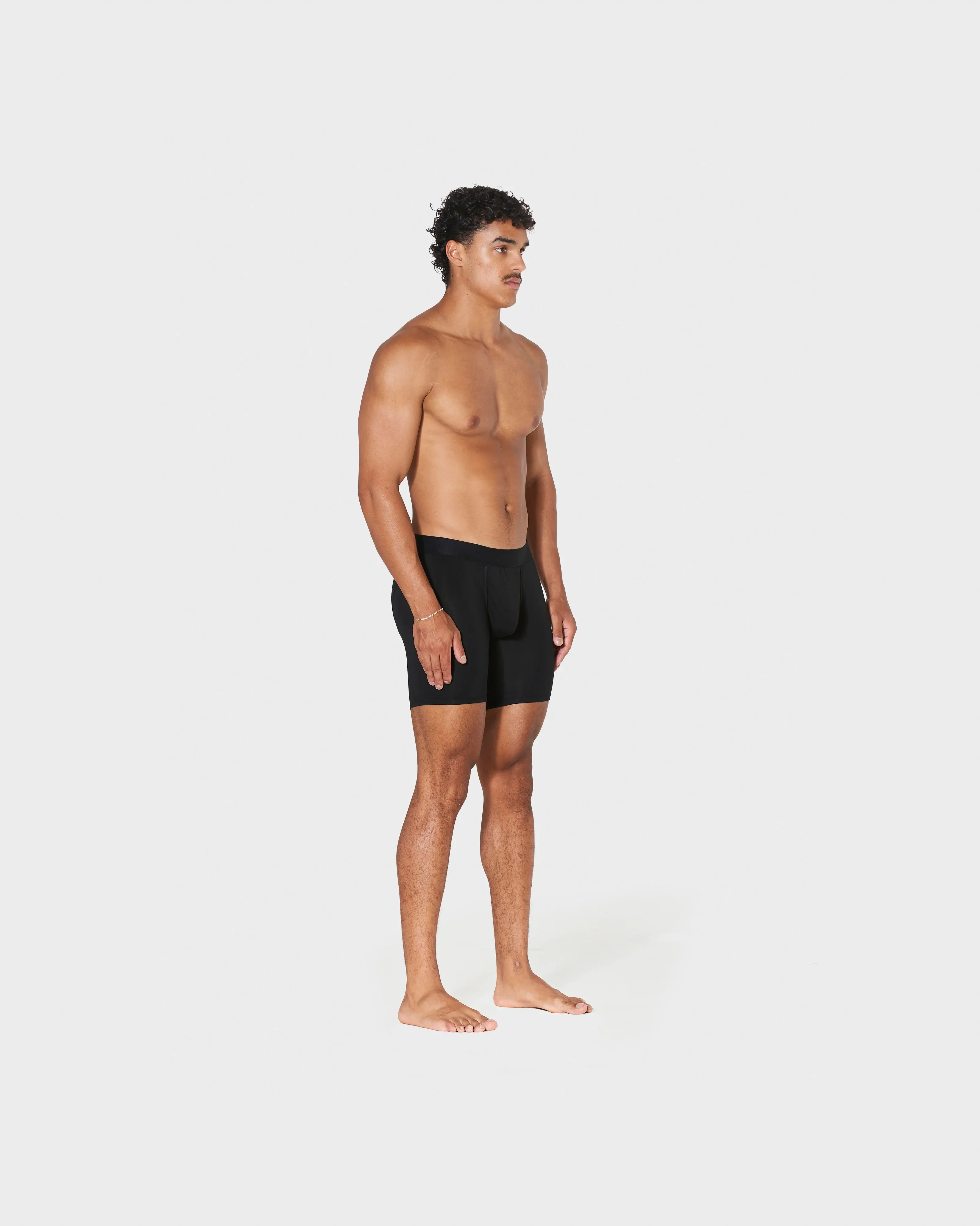 BLACK (LONG) (BIG POUCH) - Image 3
