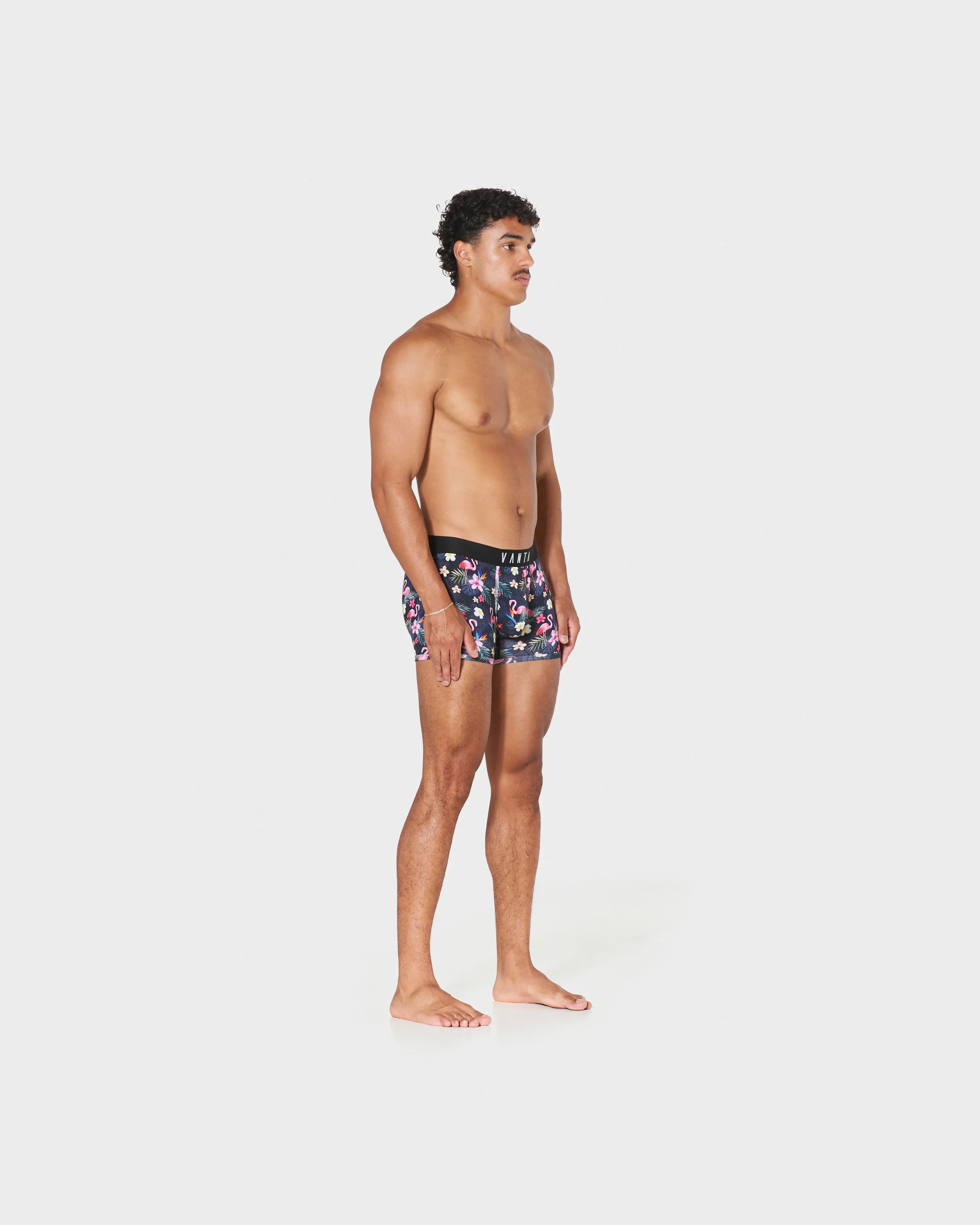TROPICAL FLAMINGO (SHORT) - Image 3